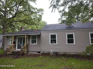 515 Jefferson Avenue, New Bern, NC 28560 – photo 2: IMG_20250703_090631650(1)