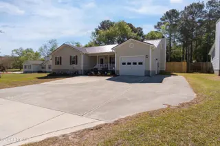623 Queens Creek Road, Hubert, NC 28539 – photo 6: 002-623 Queens Creek-2