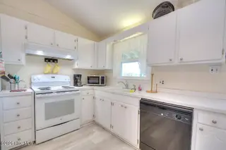 922 E Beach Drive, Oak Island, NC 28465 – photo 17