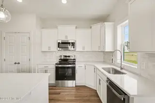 105 Hudson Village Drive, La Grange, NC 28551 – photo 13: 013_file_5837