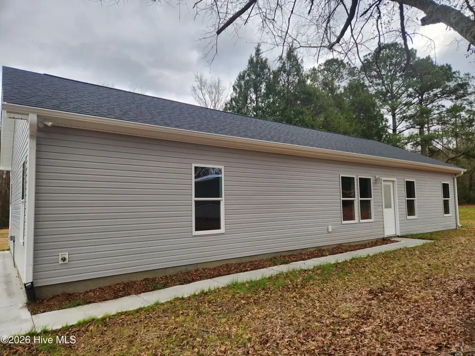 1350 Croomsbridge Road, Burgaw, NC 28425 – photo 1 of 39: 20260216_110647