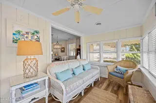 510 W Bogue Boulevard, Atlantic Beach, NC 28512 – photo 7: sunporch