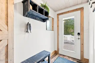 113 NW 29th Street, Oak Island, NC 28465 – photo 13: Entry Way