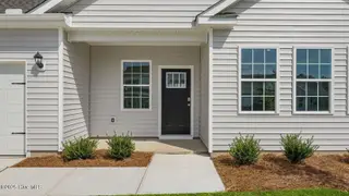 513 Lake Tyler Drive, New Bern, NC 28560 – photo 5: 5-custom-5-print-DSC_2111_1_1
