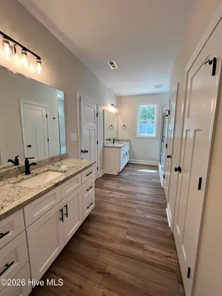 149 Wildflower Way, Pollocksville, NC 28573 – photo 13: Master Bathroom