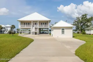 429 Live Oak Road, Newport, NC 28570 – photo 2: 1-web-or-mls-1S3A1311
