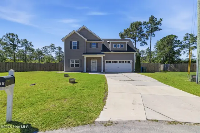 527 Everett Glades, Sneads Ferry, NC 28460
