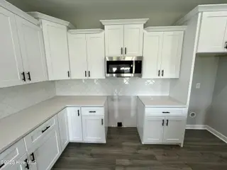 3755 Huntcliff Drive, La Grange, NC 28551 – photo 13: IMG_2332