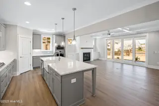 8113 Saltcedar Drive, Wilmington, NC 28411 – photo 11: Kitchen