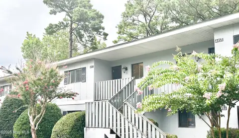 4451 Holly Tree Road, Wilmington