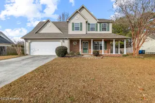 111 Summercreek Drive, Jacksonville, NC 28546 — 4-bedroom home in Bay Meadows, Jacksonville, NC, photo 1 of 32