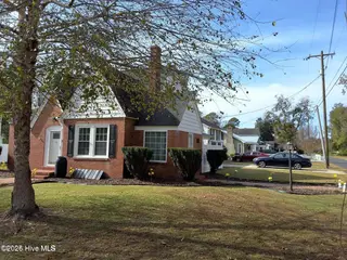 215 N Elm Street, Chadbourn, NC 28431 – photo 4: 20251116133340463344000000-o