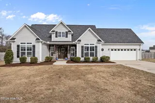 2605 Whitaker Glen Drive, Farmville, NC 27828 – photo 2: 2-web-or-mls-BLS_0002