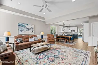 27 Country Club Drive, Shallotte, NC 28470 – photo 16: Living