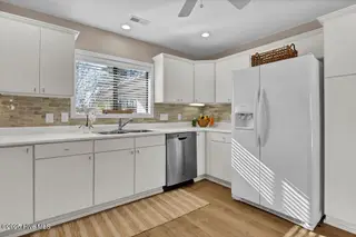 7223 Lounsberry Court, Wilmington, NC 28405 — 3-bedroom home in Covil Estates, Wilmington, NC, photo 11 of 40