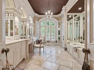 710 Lake Shore Drive, Goldsboro, NC 27534 – photo 15: Primary Bath 1
