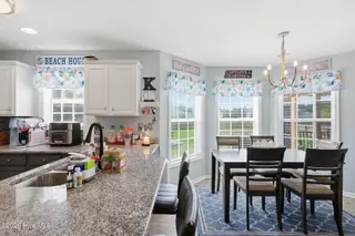 101 Maidens Court, Elizabeth City, NC 27909 – photo 11: 31-web-or-mls-IMG_1155
