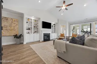 320 Lightning Bug Lane, Holly Ridge, NC 28445 – photo 16: 20_living room