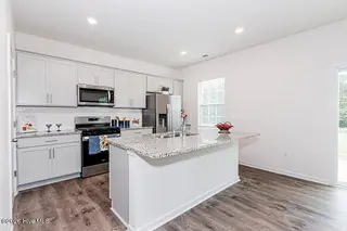 1226 Middlecrest Drive, Rocky Mount, NC 27804 – photo 6: 6-Kitchen