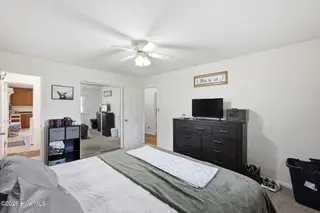 612 Lee Drive, Havelock, NC 28532 – photo 14: 11-web-or-mls-0C0A6098