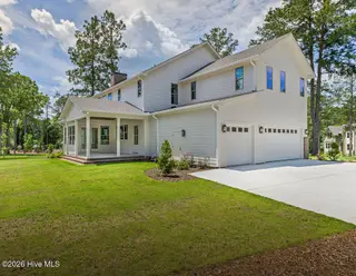 300 Sloan Lane, Pinehurst, NC 28374 – photo 5: 260528-300Sloan(Ext.)-8649