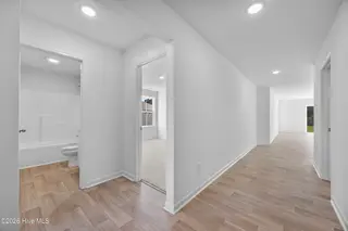 351 Glendale Arbor Drive SW 135, Ocean Isle Beach, NC 28469 – photo 3: 5_hallway