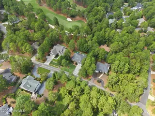 885 Monticello Drive, Pinehurst, NC 28374 – photo 12: 11-web-or-mls-DJI_20260824150848_0803_D