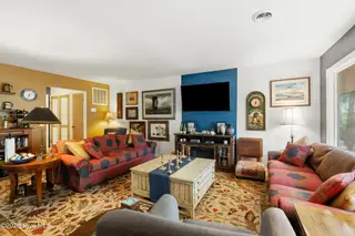 424 Foxcroft Circle, Jackson Springs, NC 27281 – photo 6: family room