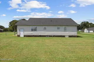 7032 Kingswood Circle, Stantonsburg, NC 27883 – photo 10: 09-7032 Kingswood Cir-9
