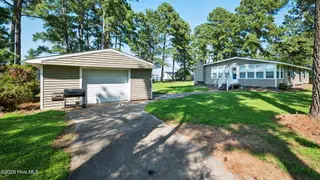 2995 Hickory Point Road, Aurora, NC 27806 – photo 2: Detached Garage