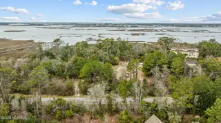 10022 Coast Guard Road, Emerald Isle, NC 28594 – photo 9: 15-web-or-mls-DJI_0879