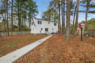 266 North Drive, Rocky Point, NC 28457 — 3-bedroom home in Rambling Branch, Rocky Point, NC, photo 6 of 40: 266NorthDrive-5