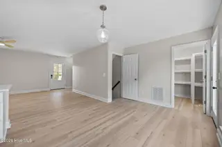 106 Dolphin Drive, Hampstead, NC 28443 — 3-bedroom home in Hideaway Shores, Hampstead, NC, photo 18 of 57