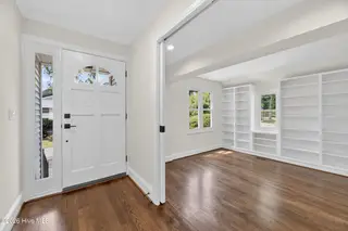 208 Dupont Circle, Greenville, NC 27858 – photo 21: Downstairs study/bonus room