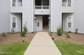 3320 Mulberry Lane G, Greenville, NC 27858 – photo 10: 52-web-or-mls-IMG_5859