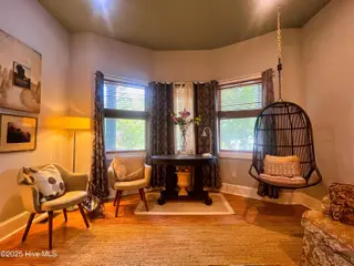 1120 S 3rd Street, Wilmington, NC 28401 – photo 19: (24) Living Room