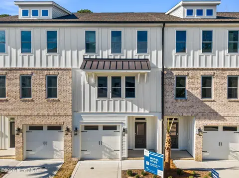806 Anchors Bend Way, Wilmington