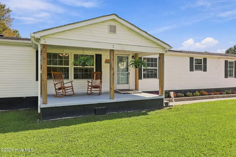 1022 Davis Road, Elizabeth City, NC 27909 – photo 1 of 40: 37-web-or-mls-IMG_0575