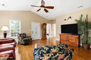 332 NE 52nd Street, Oak Island, NC 28465 – photo 7: 332_NE_52nd_St_007