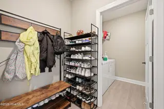 1520 Penncross Drive, Greenville, NC 27834 – photo 17: 18-web-or-mls-BLS_0023