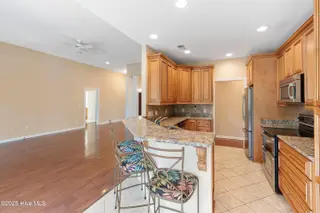 4176 Silverleaf Drive SE, Southport, NC 28461 — 3-bedroom home in St James, Southport, NC, photo 17 of 43: 4176SilverleafDrSE - 25
