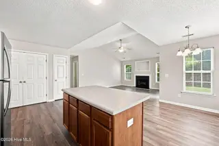 4712 Corena Drive, New Bern, NC 28562 – photo 15: 34-web-or-mls-DSC_1972_edit