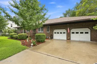 1113 Riverside Avenue, Elizabeth City, NC 27909 – photo 2: Front View