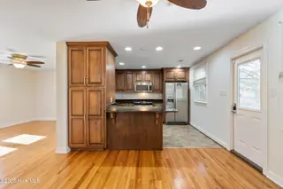 603 Clyde Drive, Jacksonville, NC 28540 – photo 9: mls-DSC07082