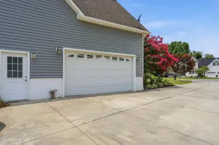 307 Duck Haven, Swansboro, NC 28584 – photo 4: 307 Duck Haven _ Interior-Exterior (17 o