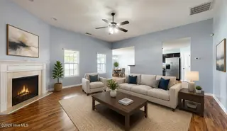 600 Rockland Drive, Greenville, NC 27858 – photo 4: living room 1