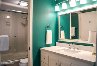 800 Saint Andrews Drive # 232, Pinehurst, NC 28374 – photo 15: Loblolly Primary Bathroom x2