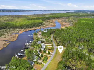 5015 Bucco Reef Road, New Bern, NC 28560 – photo 2: 5015 Bucco Reef Road, New Bern, NC 28560