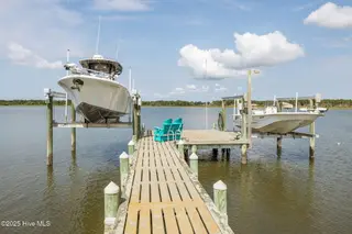 429 Live Oak Road, Newport, NC 28570 – photo 5: 12-web-or-mls-1S3A1265