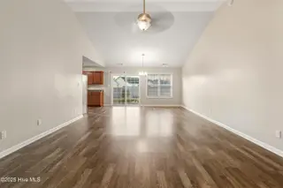 207 Seville Street, Jacksonville, NC 28546 — 3-bedroom home in Carolina Plantations, Jacksonville, NC, photo 8 of 35: 207SevilleSt-7